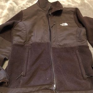 Women’s north face